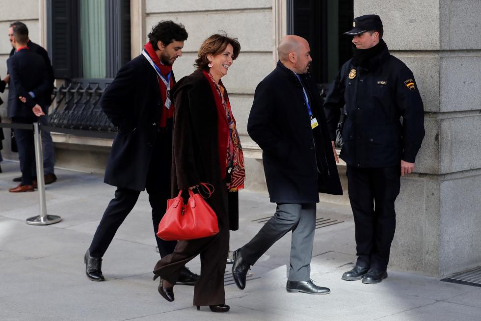 Imágenes del tercer pleno de investidura de Pedro Sánchez, que se somete a una segunda votación este martes para alcanzar la presidencia del Gobierno de España.