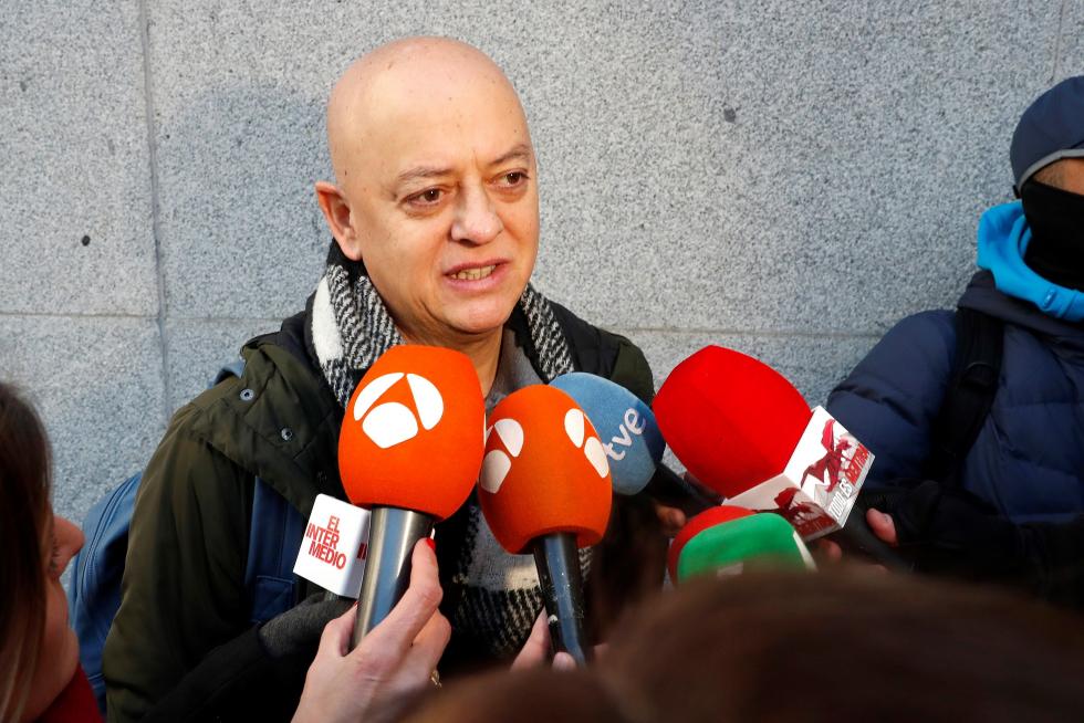 Imágenes del tercer pleno de investidura de Pedro Sánchez, que se somete a una segunda votación este martes para alcanzar la presidencia del Gobierno de España.