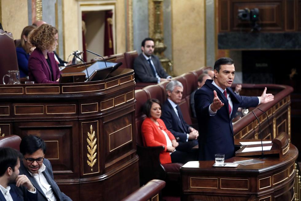 Imágenes del tercer pleno de investidura de Pedro Sánchez, que se somete a una segunda votación este martes para alcanzar la presidencia del Gobierno de España.