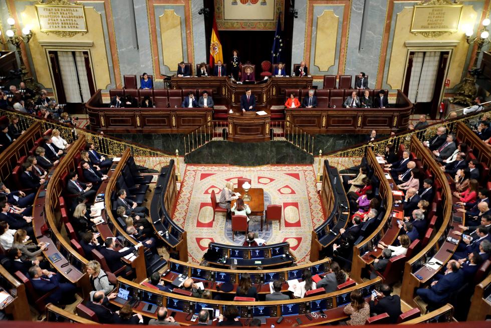 Imágenes del tercer pleno de investidura de Pedro Sánchez, que se somete a una segunda votación este martes para alcanzar la presidencia del Gobierno de España.