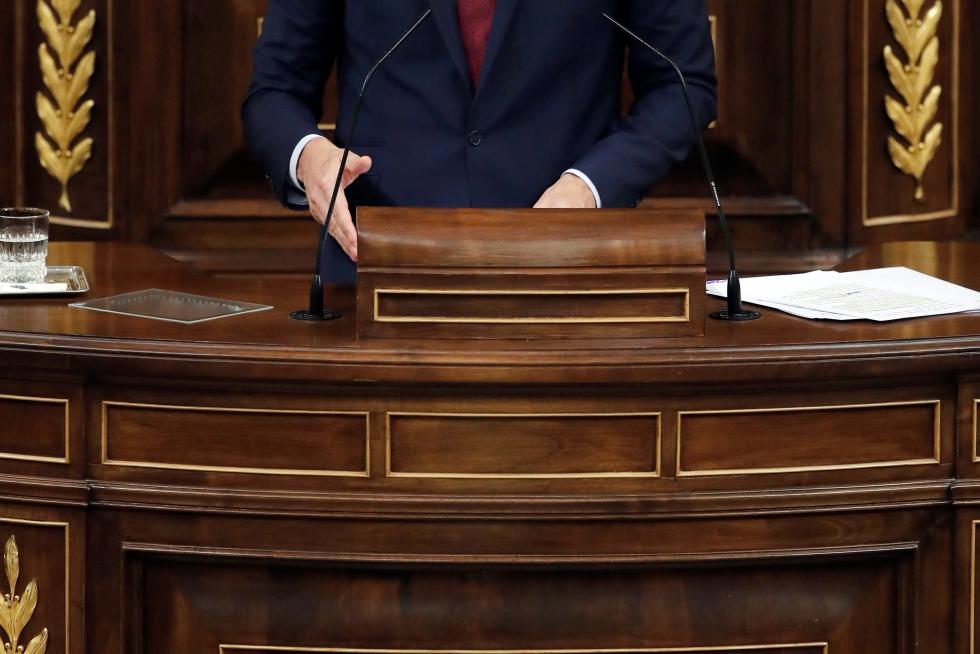 Imágenes del tercer pleno de investidura de Pedro Sánchez, que se somete a una segunda votación este martes para alcanzar la presidencia del Gobierno de España.