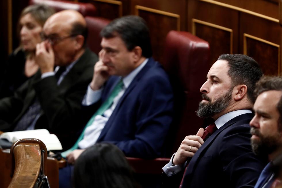 Imágenes del tercer pleno de investidura de Pedro Sánchez, que se somete a una segunda votación este martes para alcanzar la presidencia del Gobierno de España.