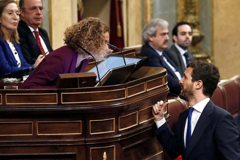 Imágenes del tercer pleno de investidura de Pedro Sánchez, que se somete a una segunda votación este martes para alcanzar la presidencia del Gobierno de España.