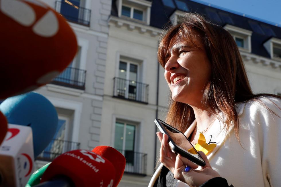 Imágenes del tercer pleno de investidura de Pedro Sánchez, que se somete a una segunda votación este martes para alcanzar la presidencia del Gobierno de España.