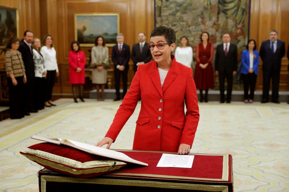 GRAF1098. MADRID, 13/01/2020.- El nuevo ministro de Justicia, Juan Carlos Campo Moreno jura su cargo durante la jura de ministros del nuevo gobierno en un acto celebrado en el Palacio de Zarzuela en Madrid este lunes 13 de enero de 2020. EFE/Emilio Naranjo POOL Jura de ministros