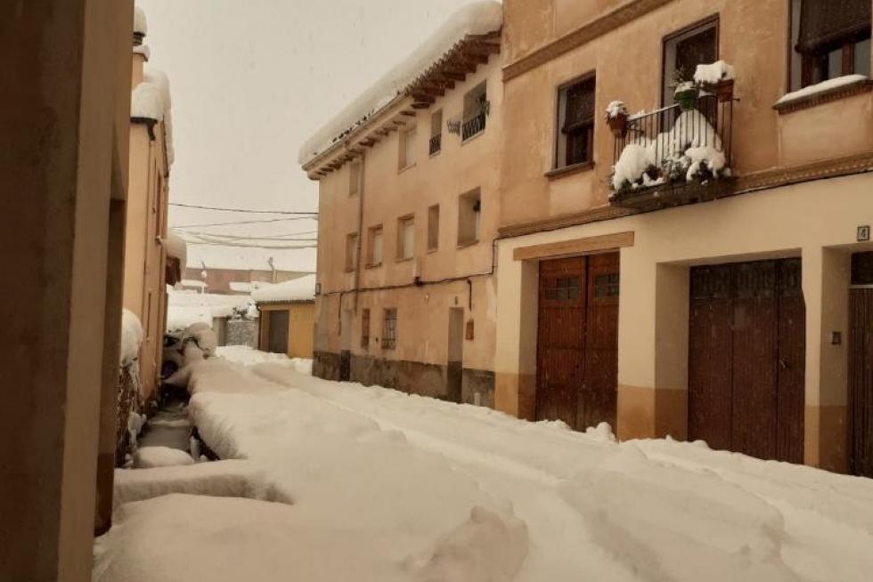 Los jóvenes de Berge, que estudian fuera de la localidad, denuncian la situación de incomunicación que viven sus familias