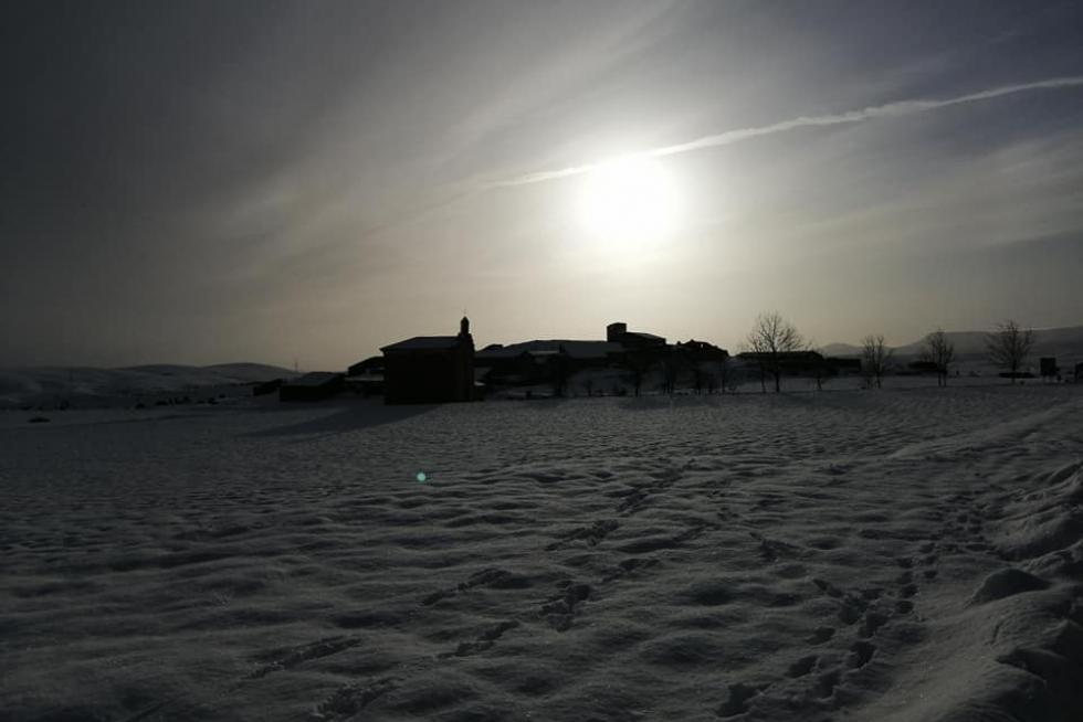 Monforte de Moyuela (Teruel) lleva cinco días rodeada de nieve y su alcaldesa critica la falta de ayuda