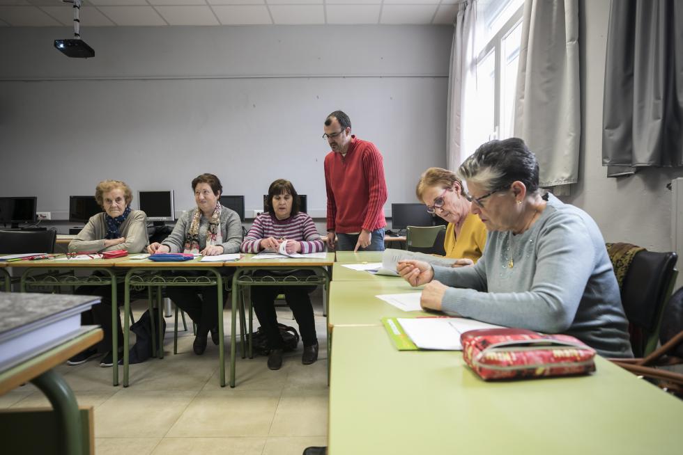 Escuela de adultos de Fuentes de Ebro.