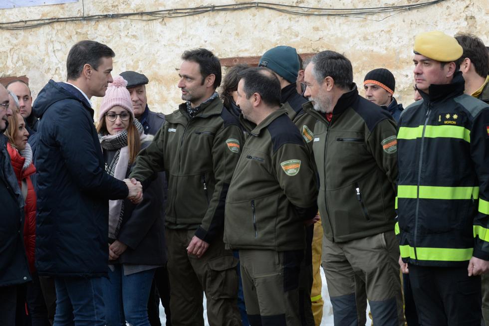 Pedro Sánchez visita Cantavieja para conocer los daños del temporal.