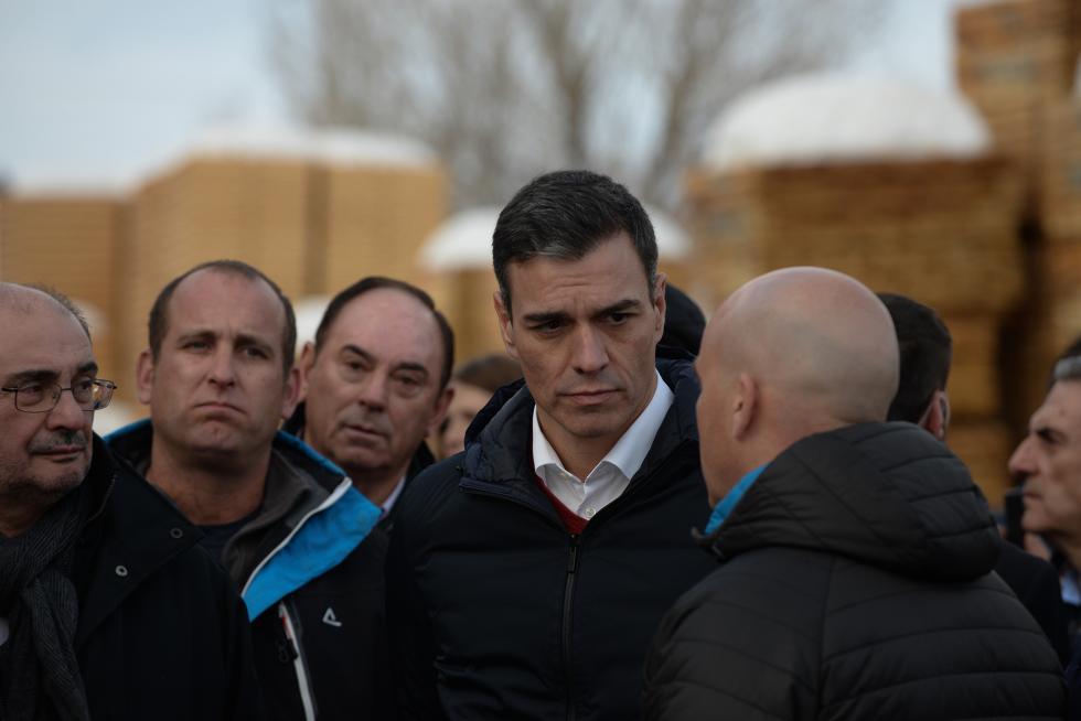Pedro Sánchez visita Cantavieja para conocer los daños del temporal.