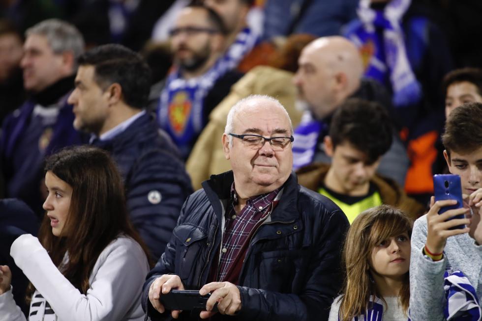 Imágenes de la afición en La Romareda durante el partido Real Zaragoza-Real Madrid.