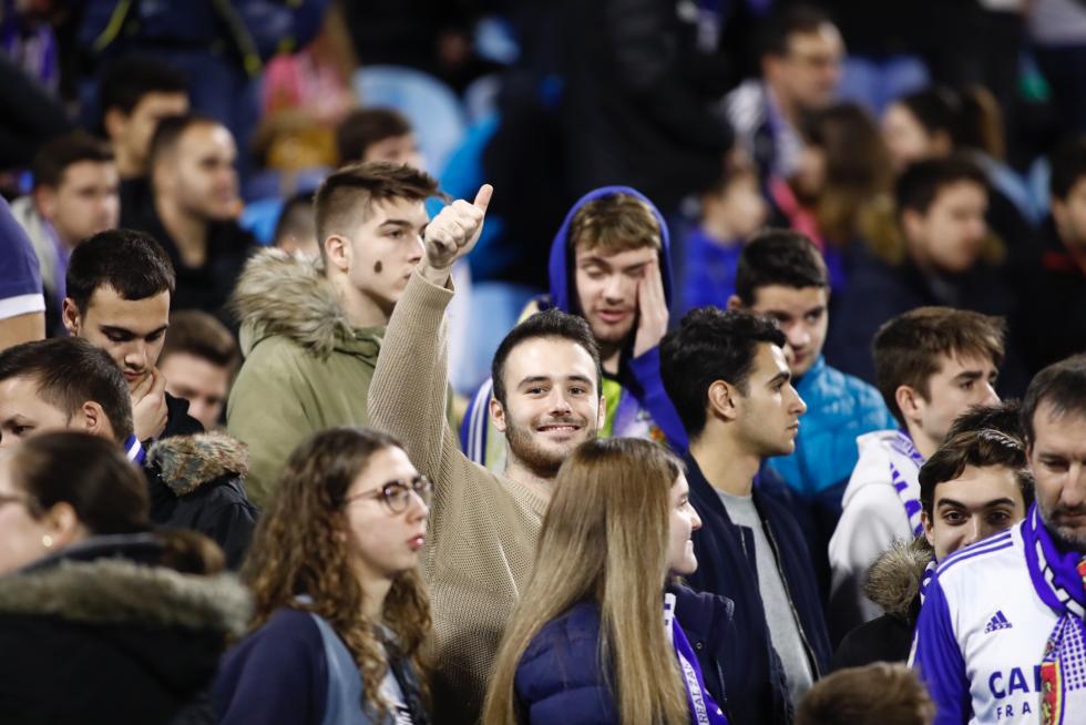 Imágenes de la afición en La Romareda durante el partido Real Zaragoza-Real Madrid.