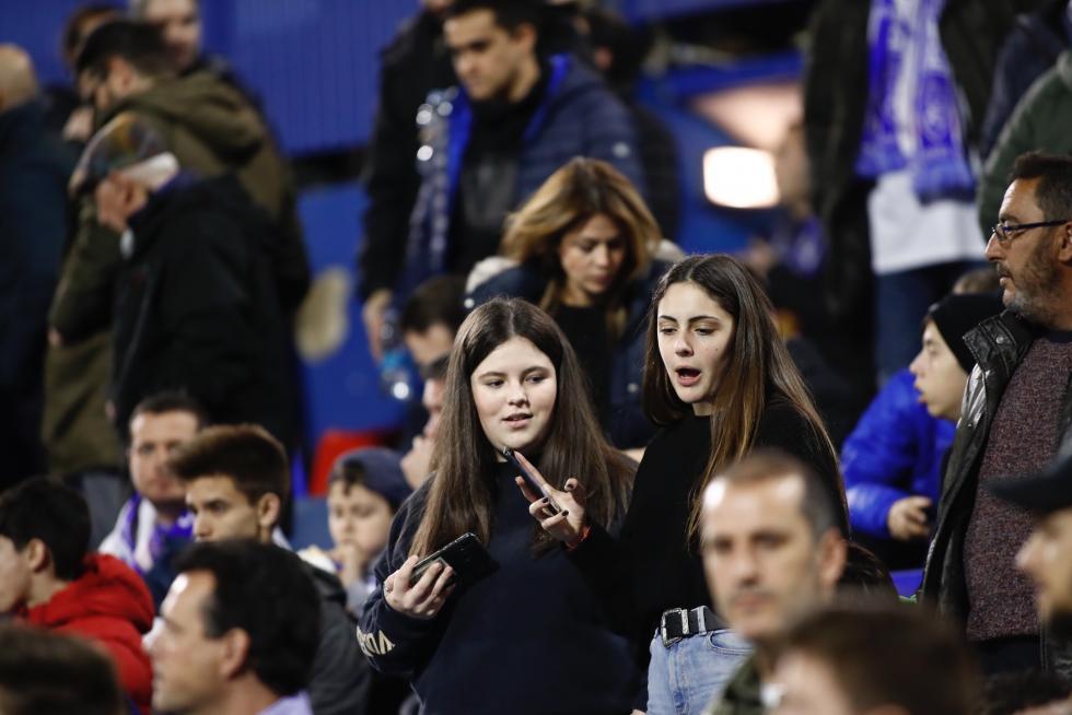 Imágenes de la afición en La Romareda durante el partido Real Zaragoza-Real Madrid.