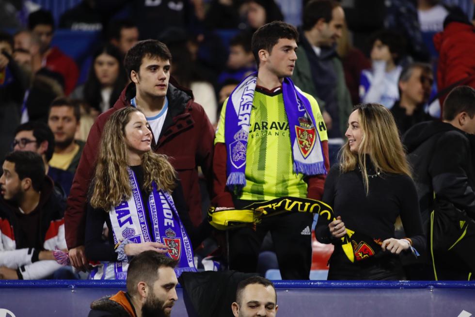 Imágenes de la afición en La Romareda durante el partido Real Zaragoza-Real Madrid.