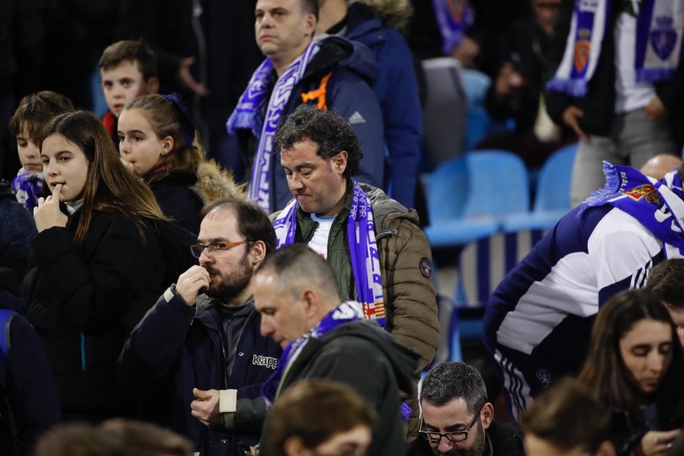 Imágenes de la afición en La Romareda durante el partido Real Zaragoza-Real Madrid.