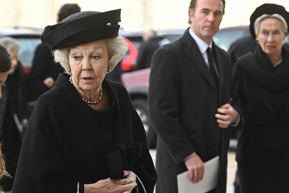 Funeral por la infanta Pilar en el Escorial.