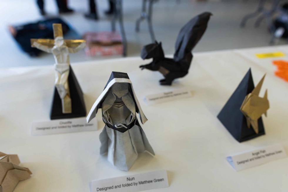 La exposición de origami en Etopia, Zaragoza, puede visitarse hasta este domingo
