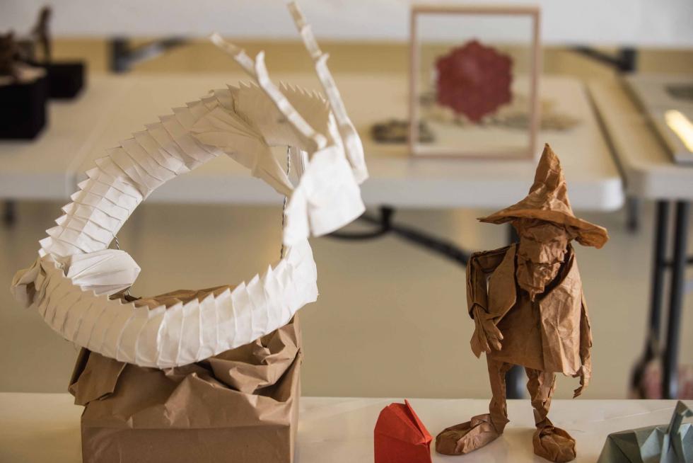 La exposición de origami en Etopia, Zaragoza, puede visitarse hasta este domingo