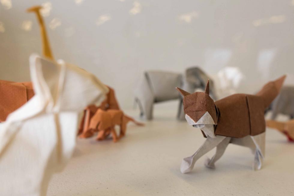 La exposición de origami en Etopia, Zaragoza, puede visitarse hasta este domingo