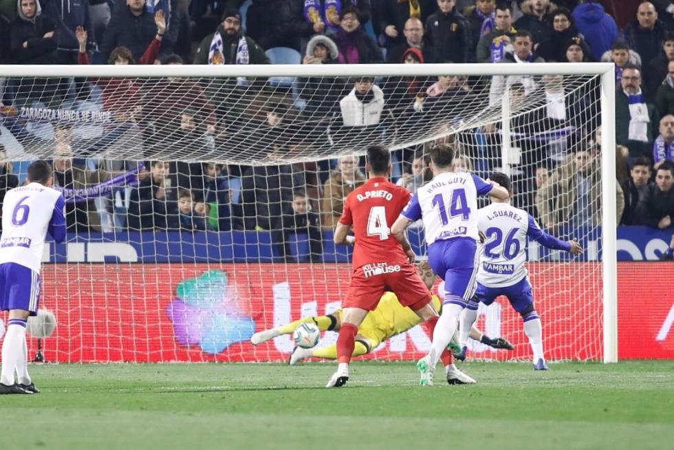 Las mejores imágenes del partido de la Romareda