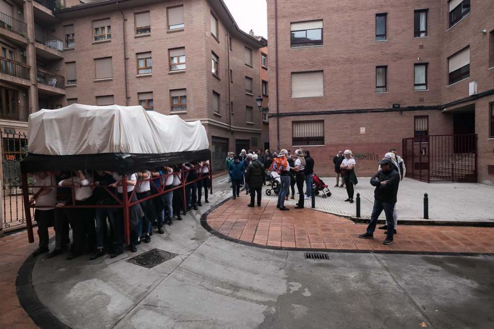 La cofrafía de La Humildad prepara la Semana Santa