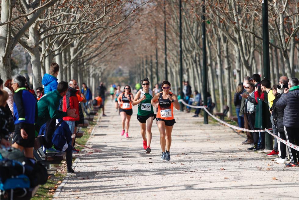 XXV Cross Olimpo-Memorial Miguel Navarro, prueba del Campeonato de Aragón individual en el Parque Oliver de Zaragoza
