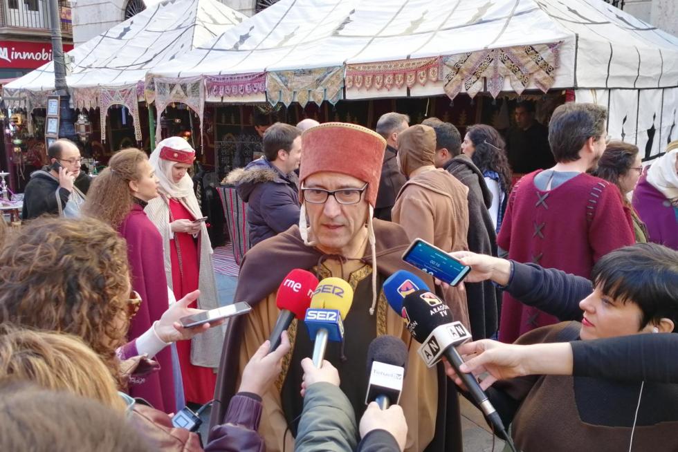 Felipe Faci, consejero de Educación: "Esta fiesta traspasa las fronteras de Aragón". También ha aprovechado para dar la enhorabuena a la organización del evento.