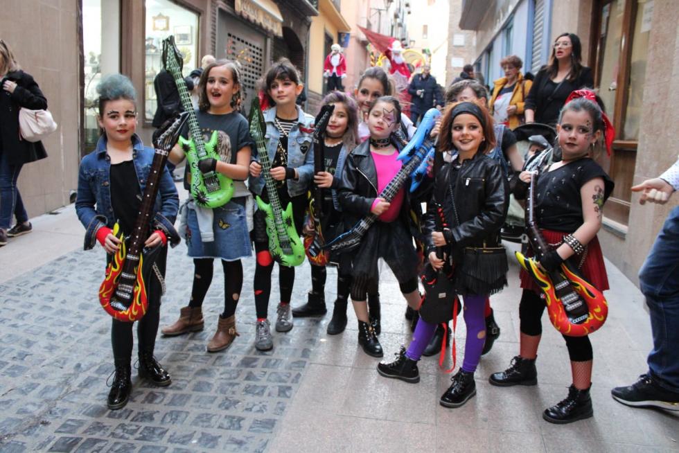 El desfile de Tarazona comenzó en la plaza de España y terminó en el recinto ferial.