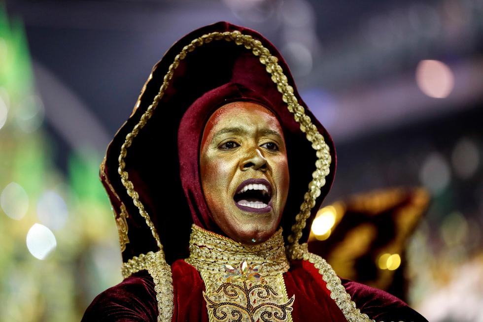 Marea de samba y color en el Carnaval de Brasil