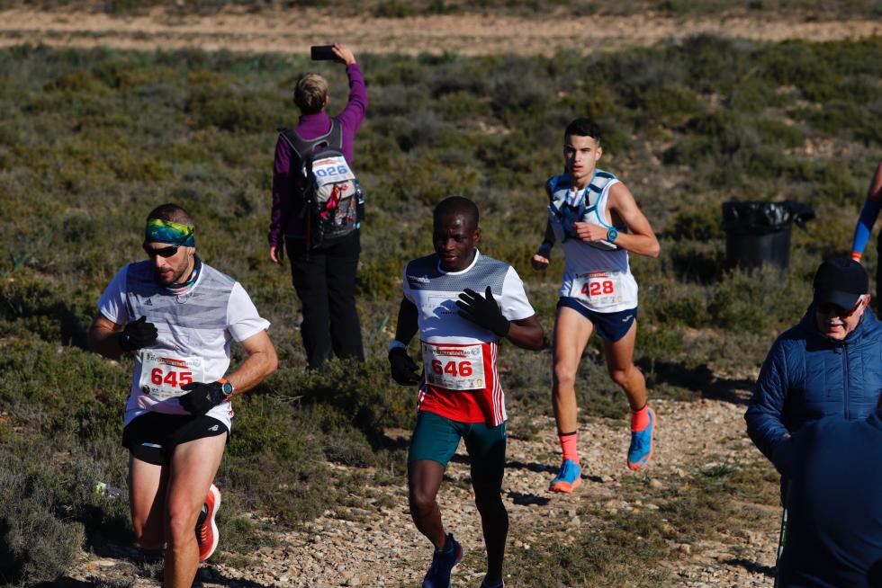 La temperatura agradable ha favorecido el desarrollo de la Carrera del Ebro.