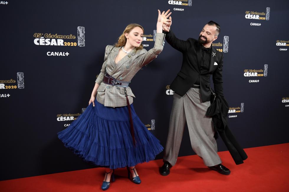 Paris (France).- Doria Tillier arrives for the 45th annual Cesar awards ceremony held at the Salle Pleyel concert hall in Paris, France, 28 February 2020. (Francia) EFE/EPA/JULIEN DE ROSA *** Local Caption *** 55004934 Arrivals - Cesars 2020