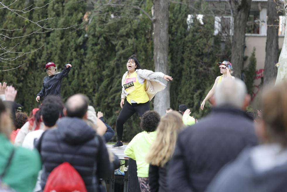 La Cincomarzada vuelve a congregar a miles de zaragozanos en el parque del Tío Jorge de Zaragoza