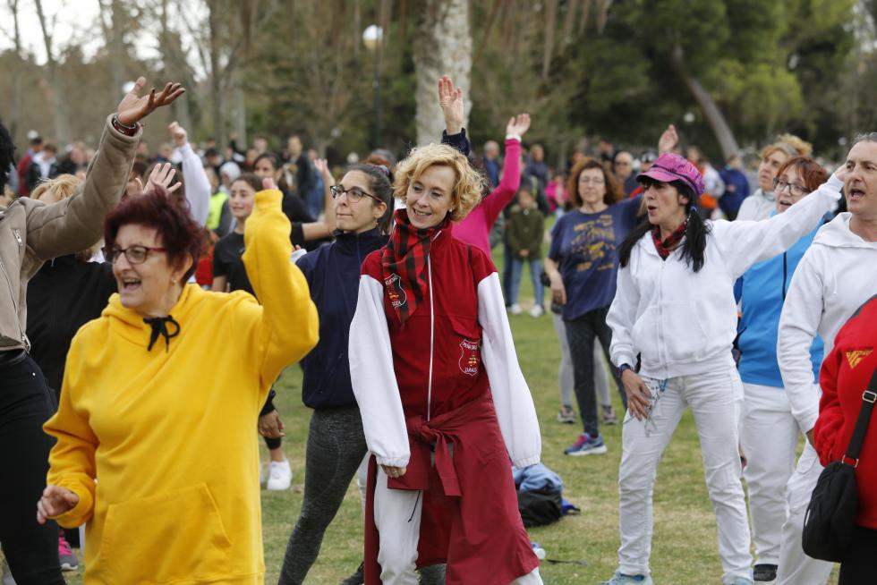 La Cincomarzada vuelve a congregar a miles de zaragozanos en el parque del Tío Jorge de Zaragoza
