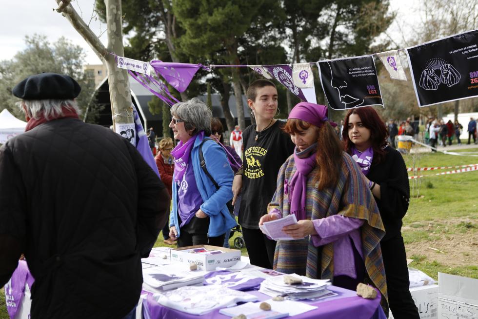 La Cincomarzada vuelve a congregar a miles de zaragozanos en el parque del Tío Jorge de Zaragoza