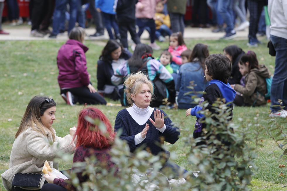 La Cincomarzada vuelve a congregar a miles de zaragozanos en el parque del Tío Jorge de Zaragoza