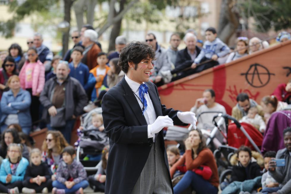 La Cincomarzada vuelve a congregar a miles de zaragozanos en el parque del Tío Jorge de Zaragoza