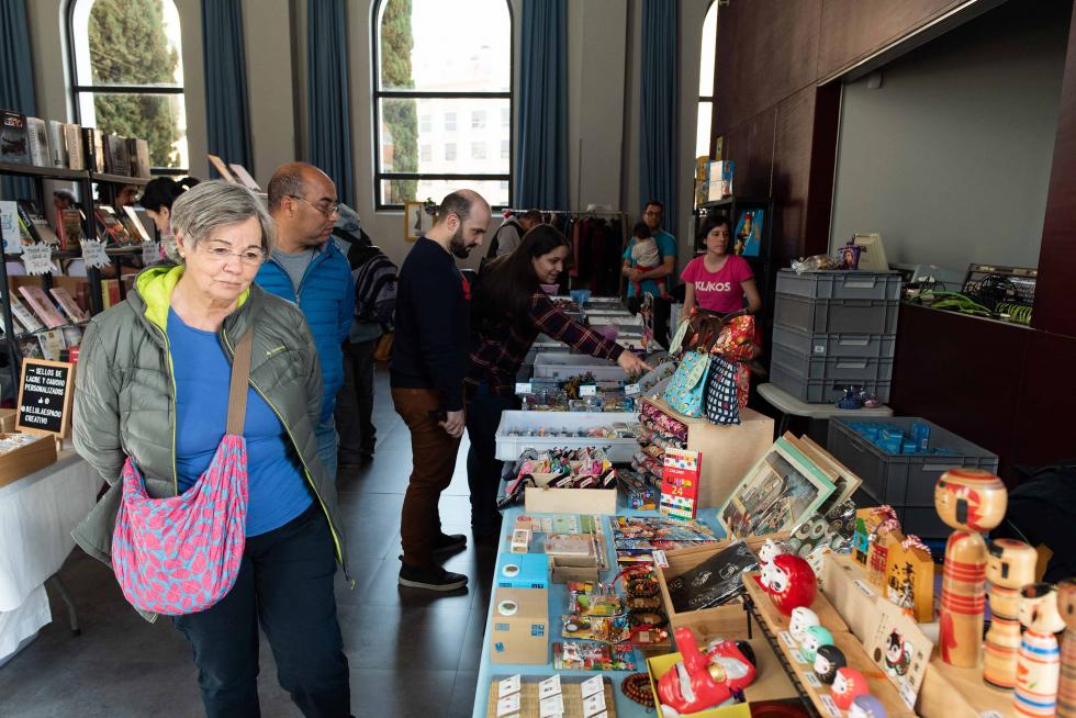 El Mercado de las Pulgas celebra su 23 edición en uno de sus emplazamientos habituales, la antigua Estación del Norte.