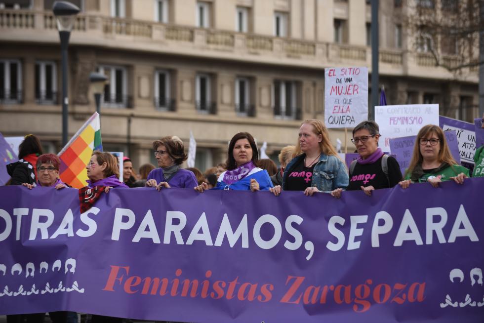 Cabeza de la manifestación del 8-M de Zaragoza.
