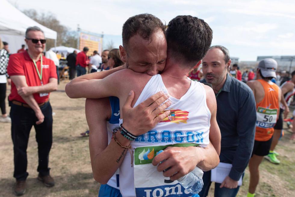 El Parque Lineal de Plaza en Zaragoza ha acogido el 102º Campeonato de España de campo a través.