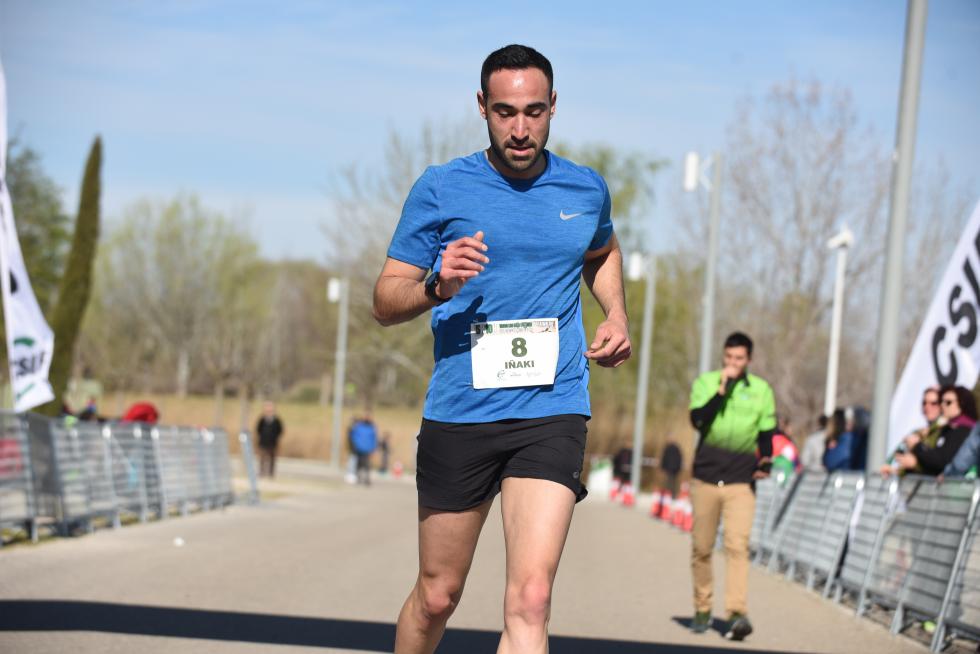 II Carrera y caminata solidaria por la Igualdad organizada por CSIF en el Parque del Agua en Zaragoza