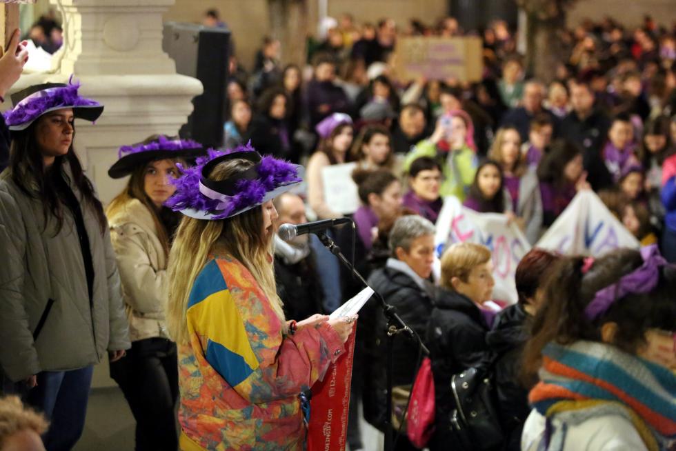 Manifestación del 8-M en las calles de Huesca.