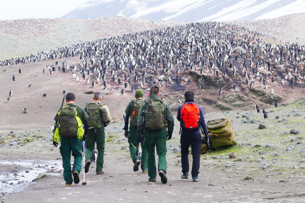 Trece militares, altamente especializados y cualificados, han participado en la XXXIII Campaña Antártica del Ejército de Tierra.