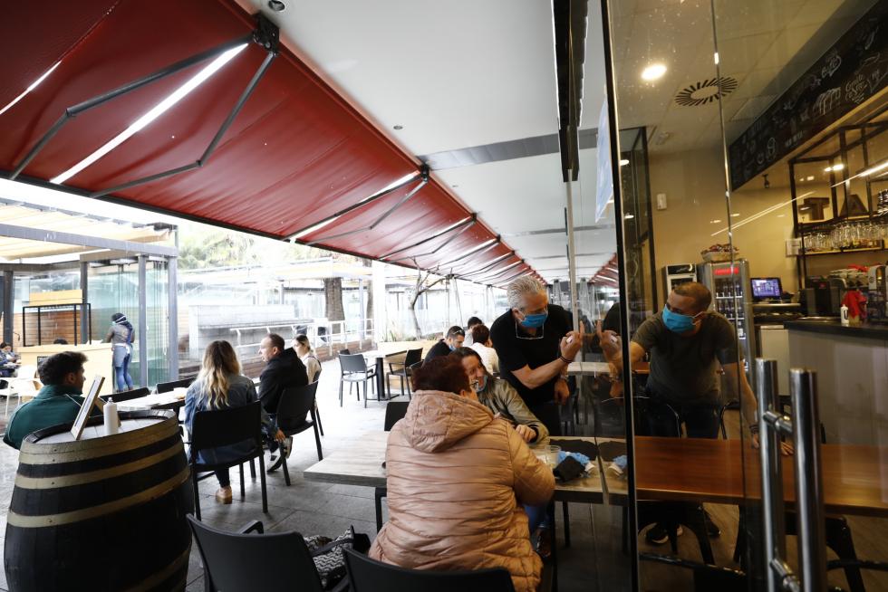 Reapertura de los centros comerciales.