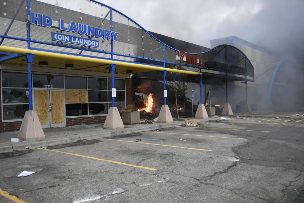 Police abuse protest in wake of George Floyd death in Minnesota