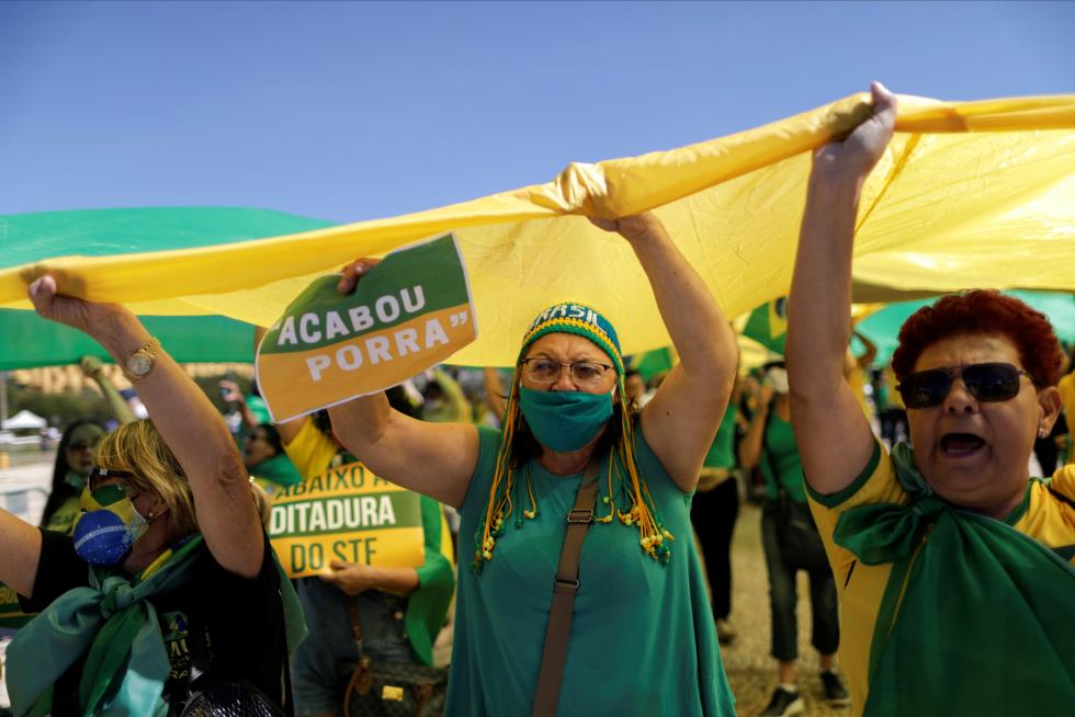 Demonstrators take part in a protest in favor of Brazilian President Jair Bolsonaro, amid the coronavirus disease (COVID-19) outbreak, in Brasilia