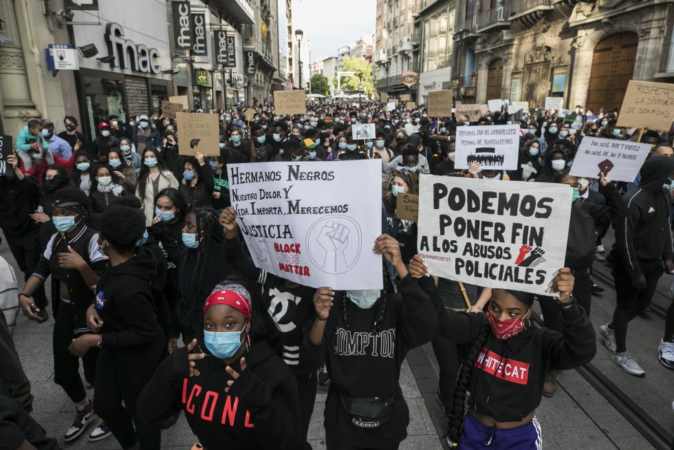 Manifestación contra el racismo en Zaragoza.