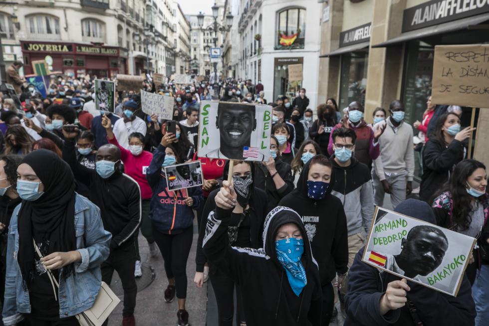 Manifestación contra el racismo en Zaragoza.
