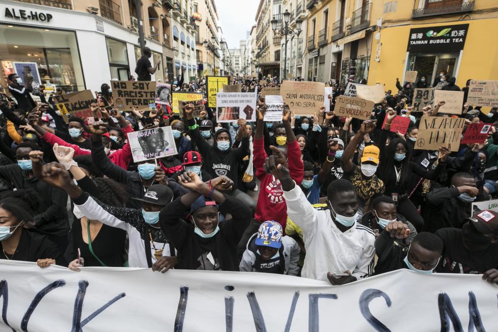 Manifestación contra el racismo en Zaragoza.
