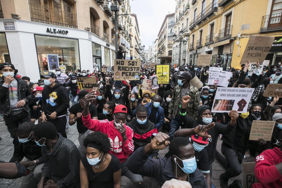Manifestación contra el racismo en Zaragoza.