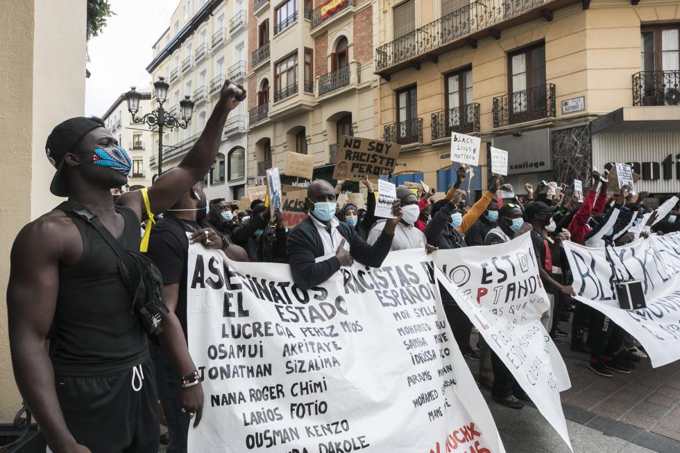 Manifestación contra el racismo en Zaragoza.